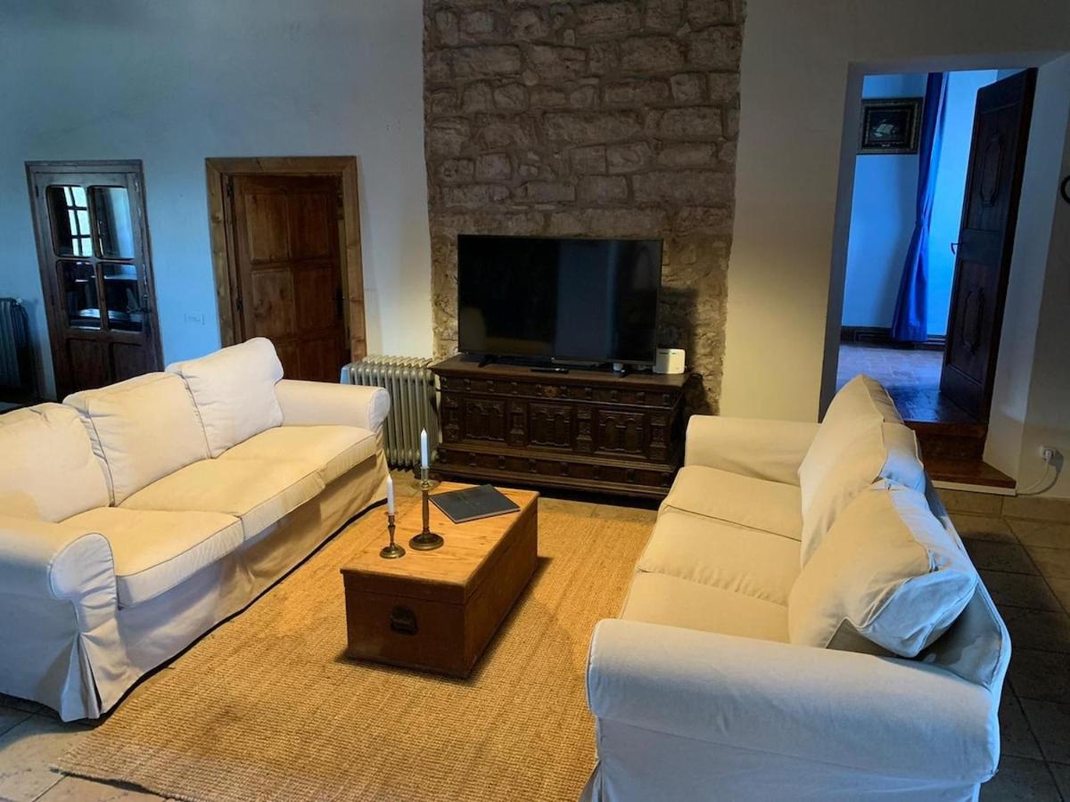 Masia Cal Millas - Turisme Rural Castellfullit de Riubregos エクステリア 写真